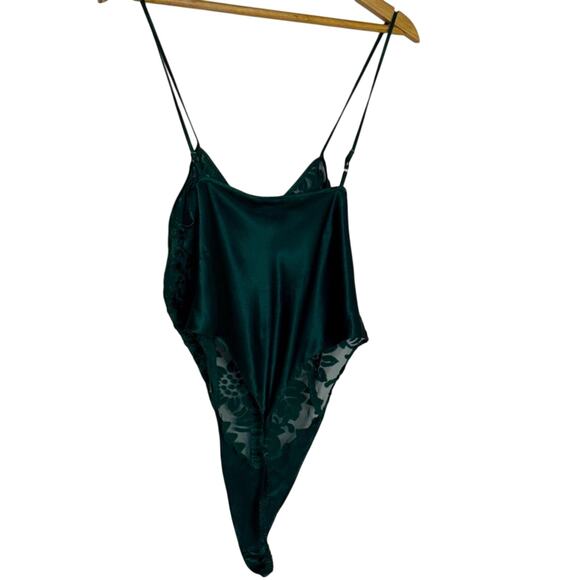 Cacique Floral Lace Teddy Lingerie Thong Bodysuit Hunter Green Size S - Picture 2 of 4